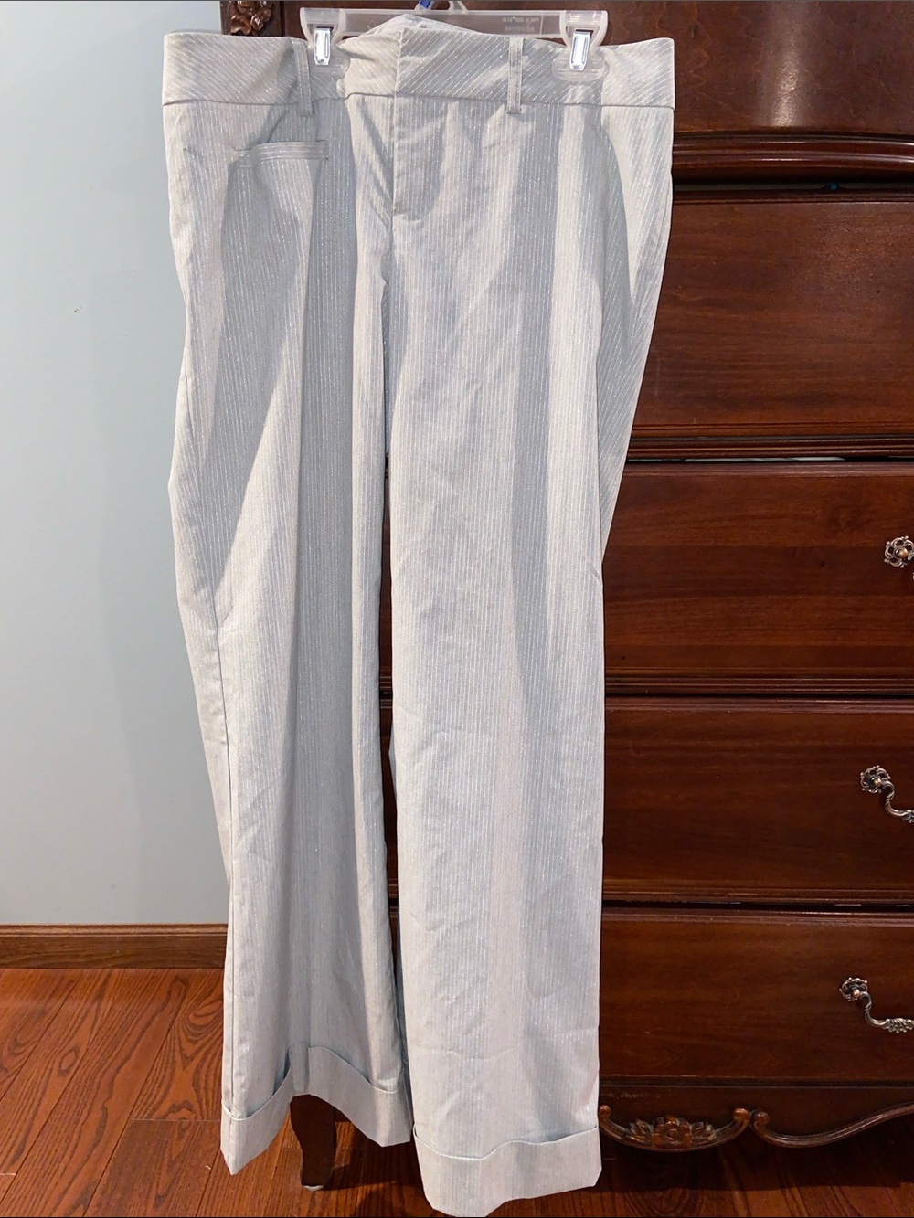 Rampage, size 9, light gray